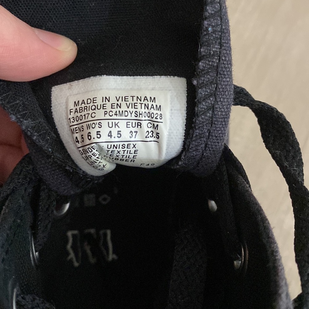 Unisex converse - Picture 5 of 6